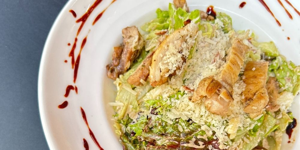 Tavuklu Sezar Salata