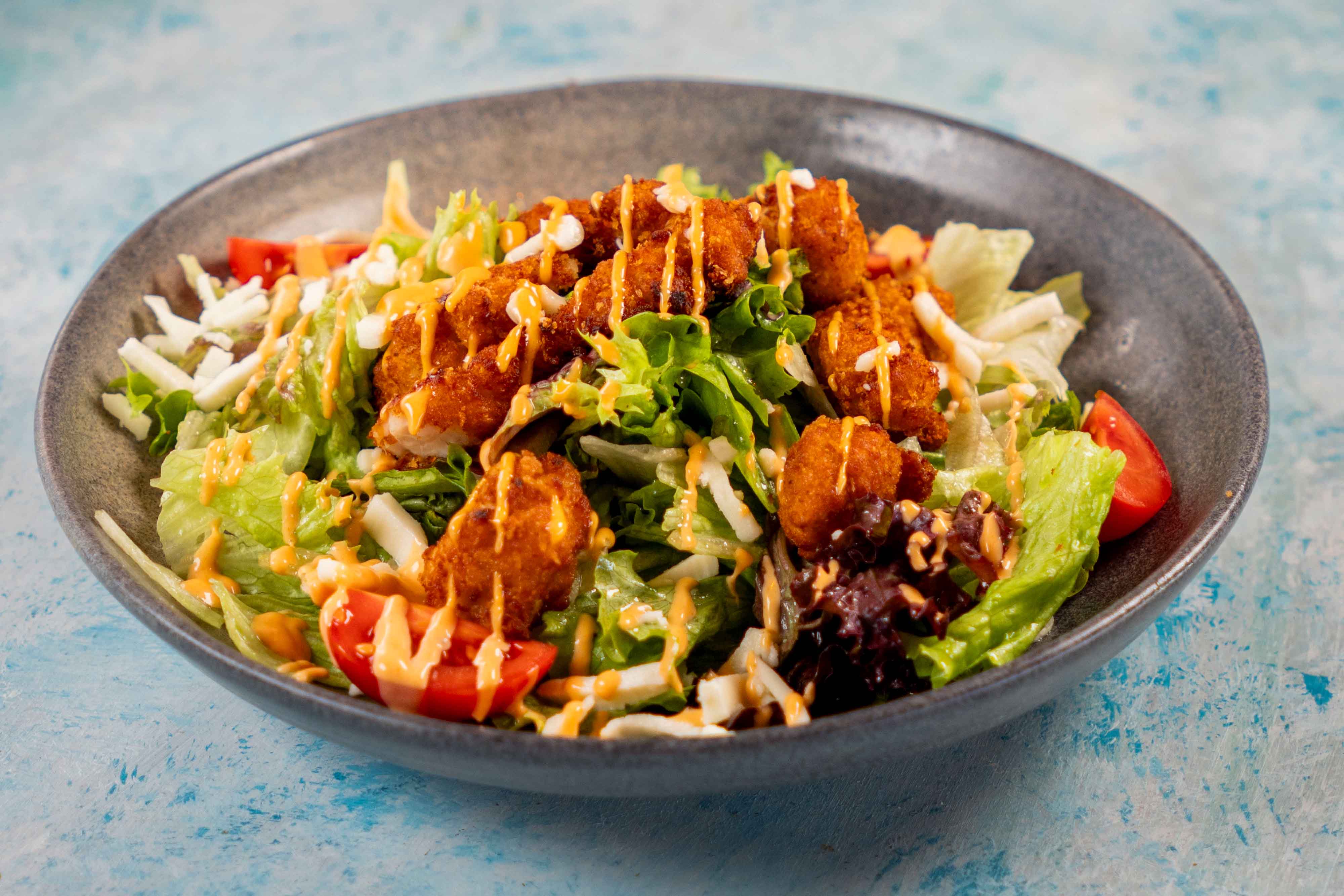 Çıtır Tavuklu Salata