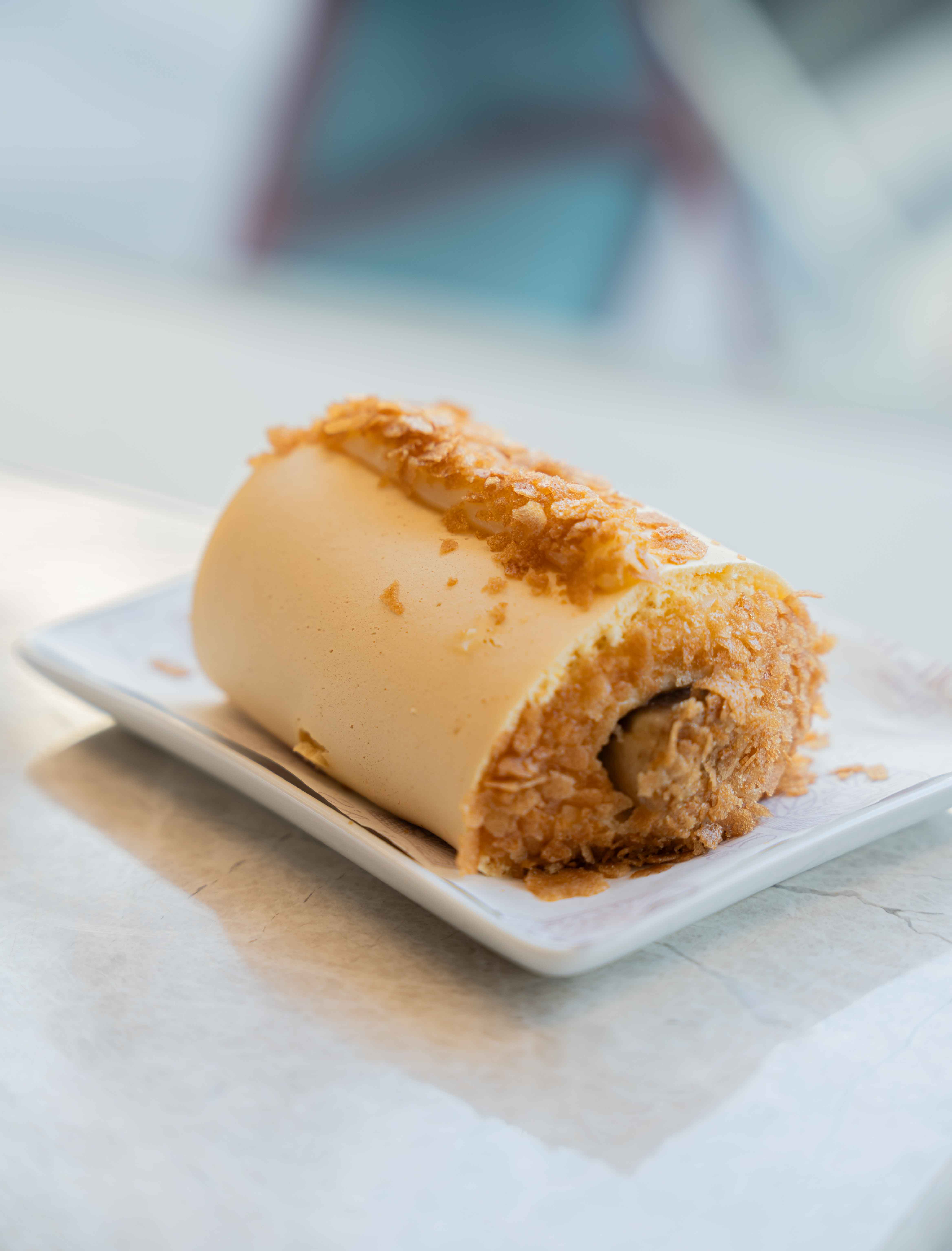 BANANA ROLL
