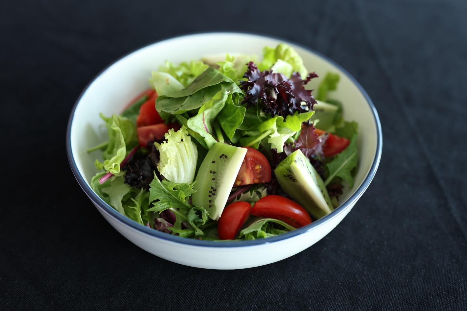 Karadeniz Kivi Salatası 