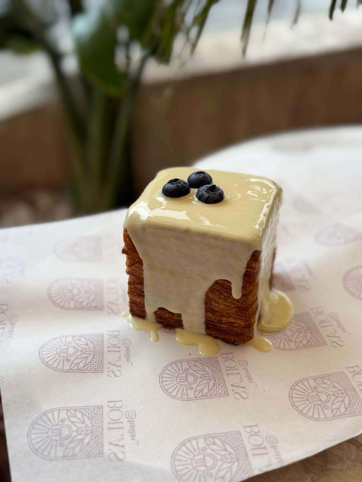 BLUEBERRY KÜP KRUVASAN