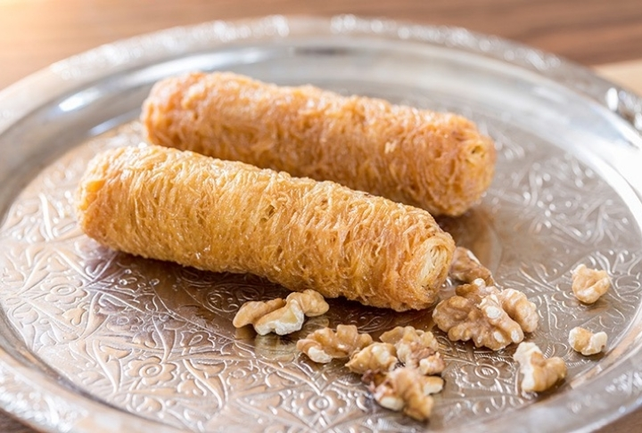 Cevizli Kadayıf Dolması